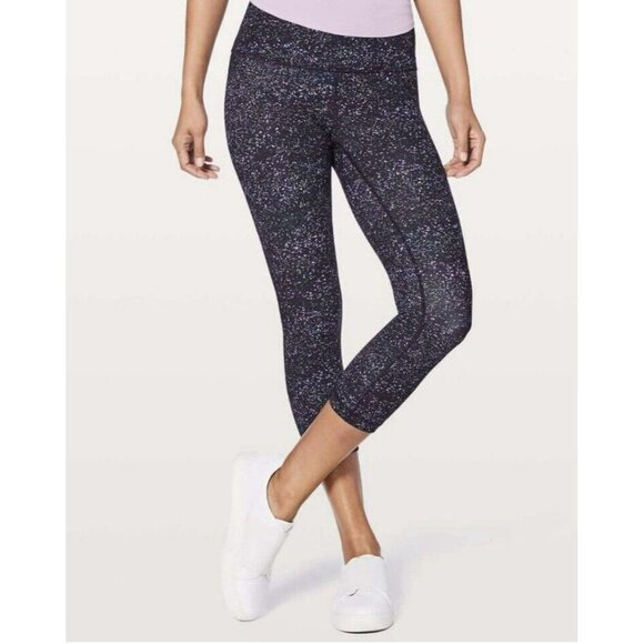 Lululemon Wunder Under Crop (Hi-Rise) 21" Crystalline Multi Size 8 EUC - Picture 1 of 6